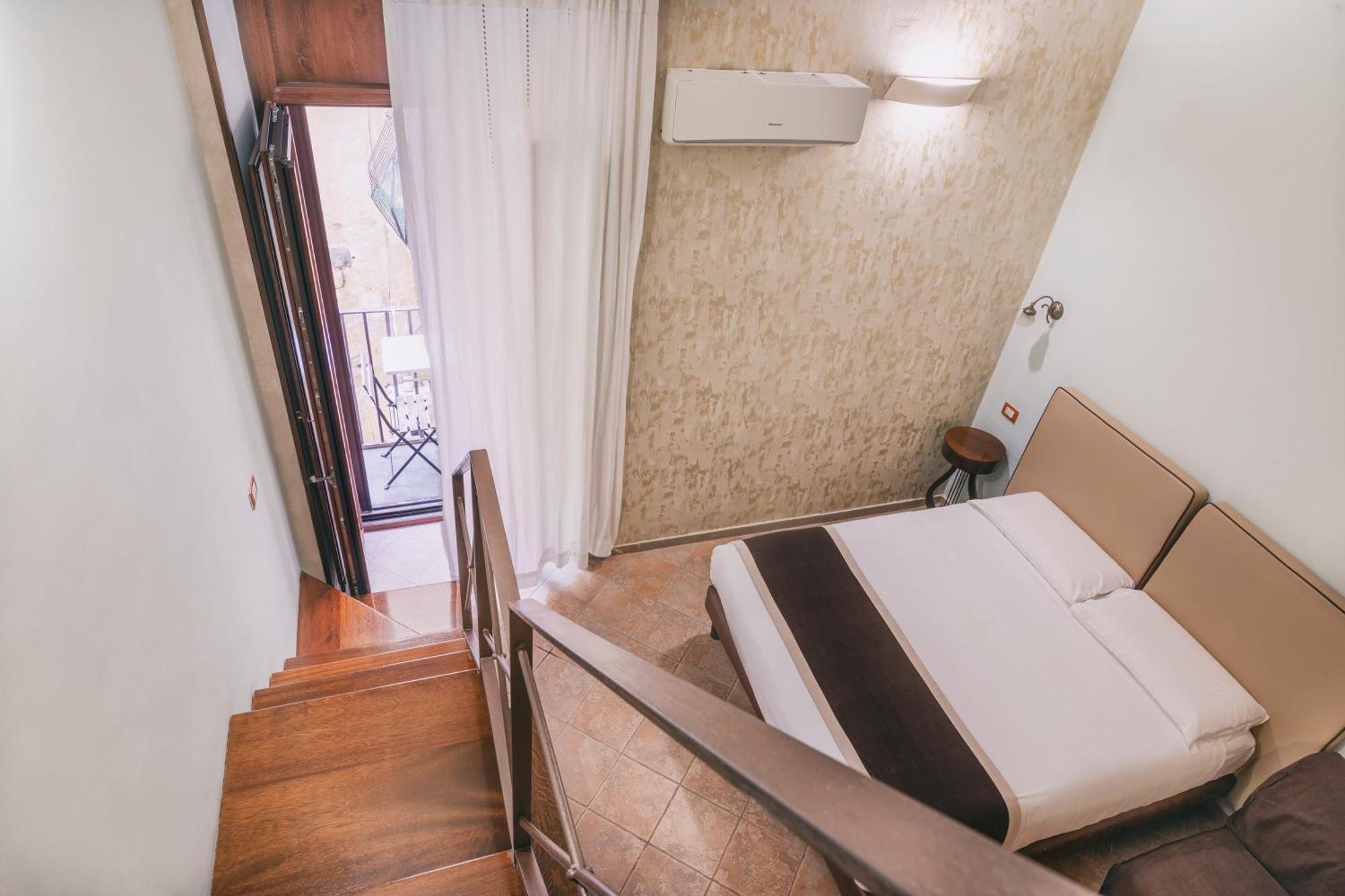 Hotel Il Convento Napoli Camera foto