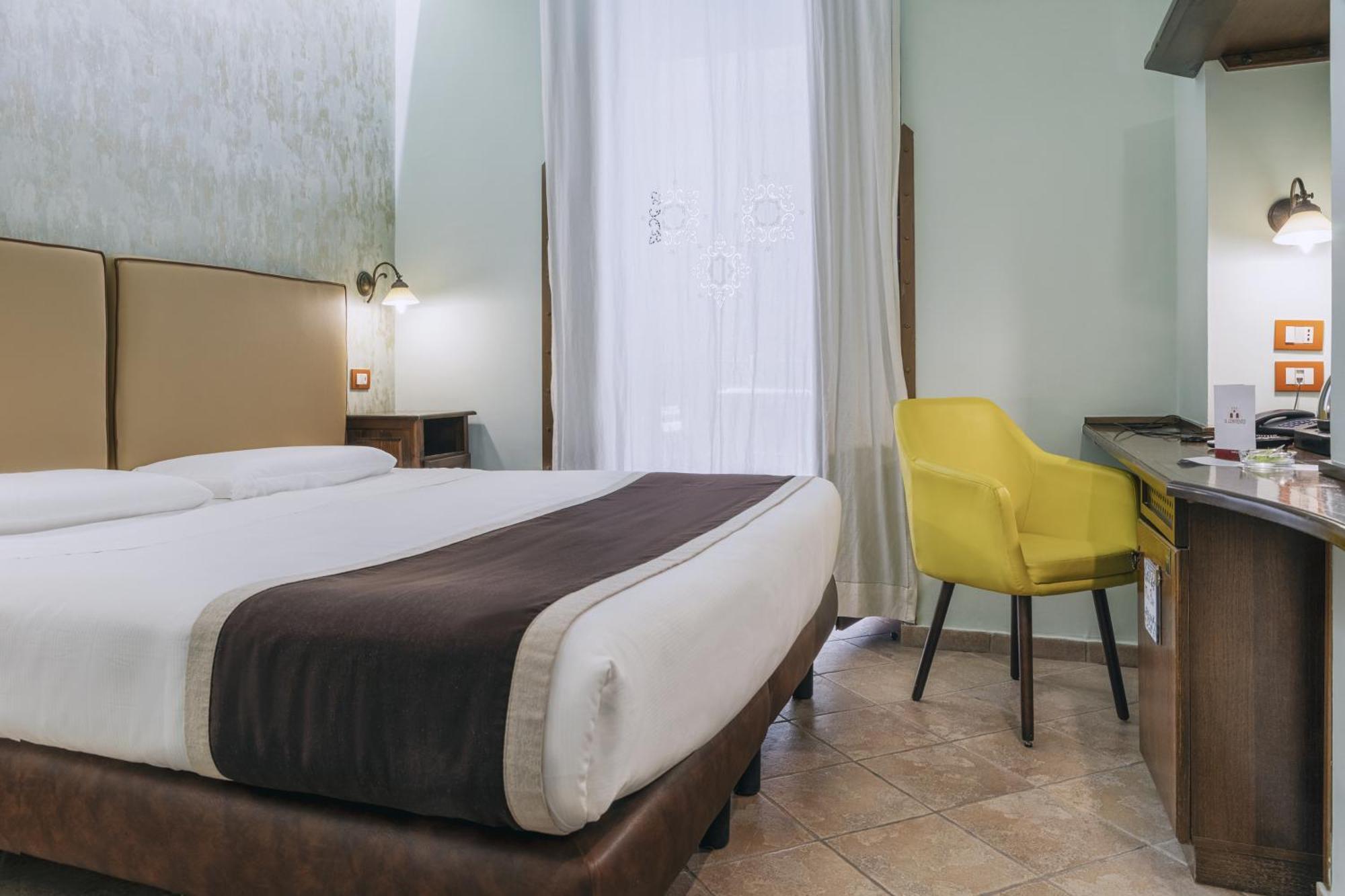 Hotel Il Convento Napoli Camera foto