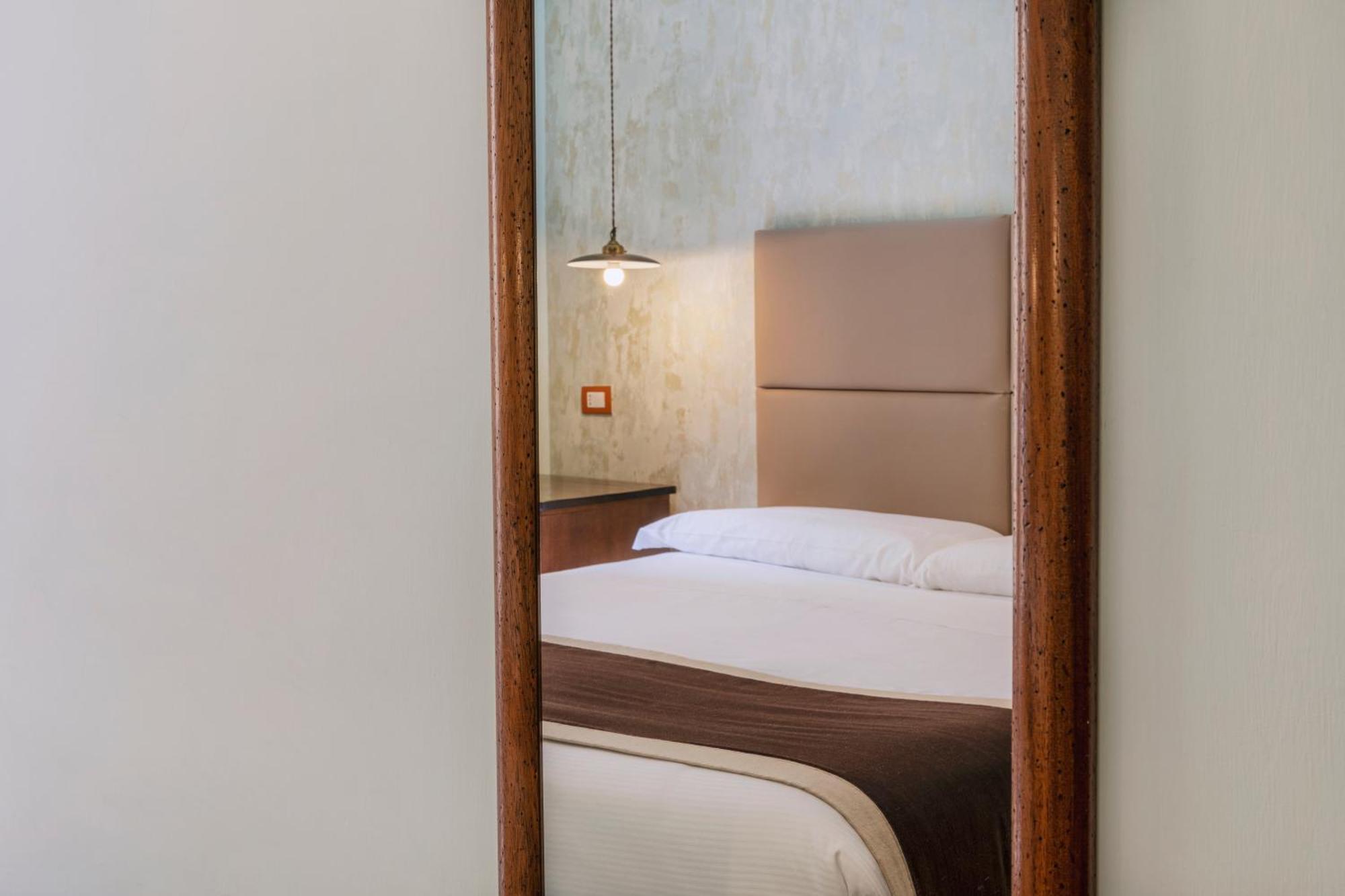 Hotel Il Convento Napoli Camera foto