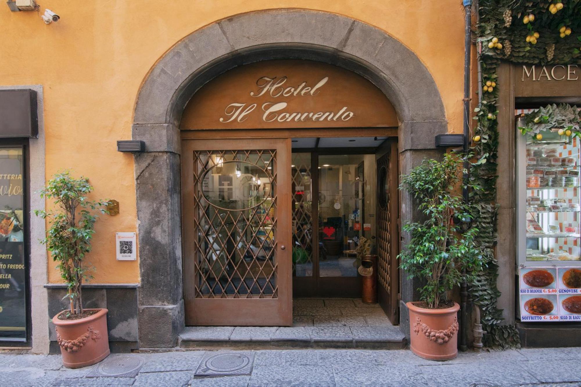 Hotel Il Convento Napoli Esterno foto