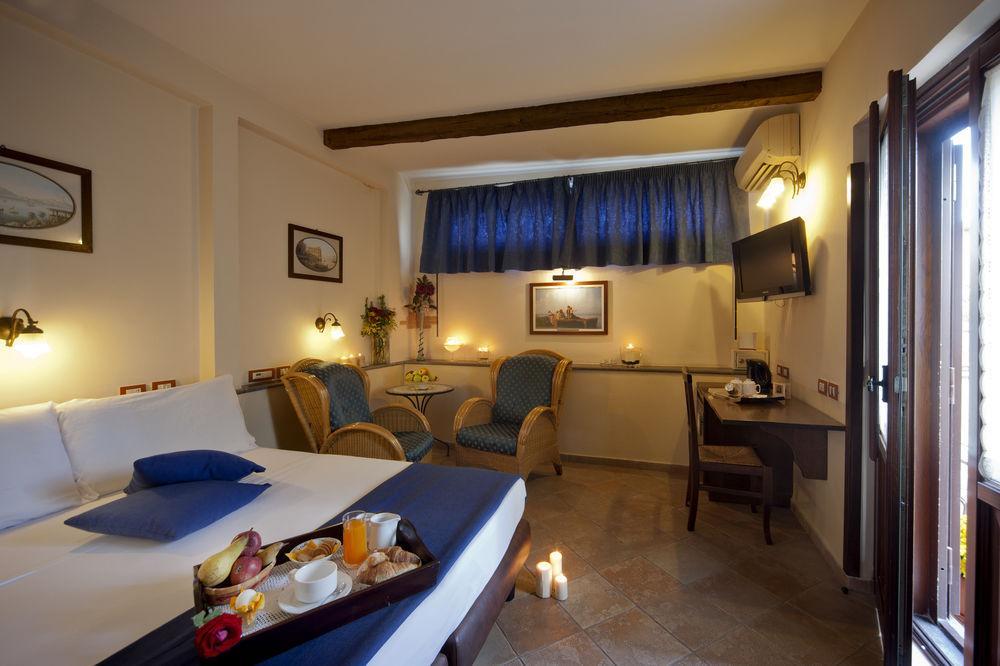 Hotel Il Convento Napoli Esterno foto